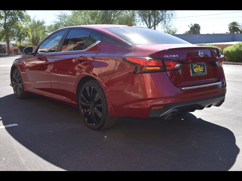Used 2022 Nissan Altima 2.5 SR FWD image 6