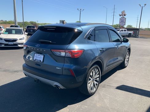 Used 2020 Ford Escape Titanium AWD/4WD image 6