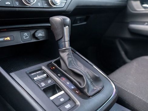 Used 2025 Honda CR-V LX image 25