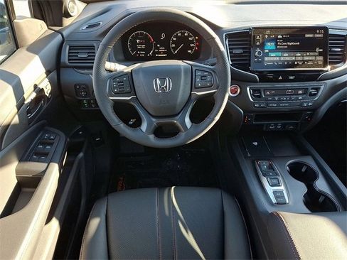 Certified 2025 Honda Ridgeline TrailSport+ image 10