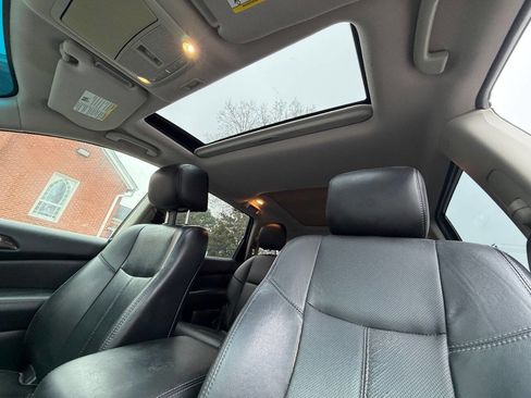 Used 2014 Nissan Pathfinder Platinum w/ Platinum Premium Package image 15