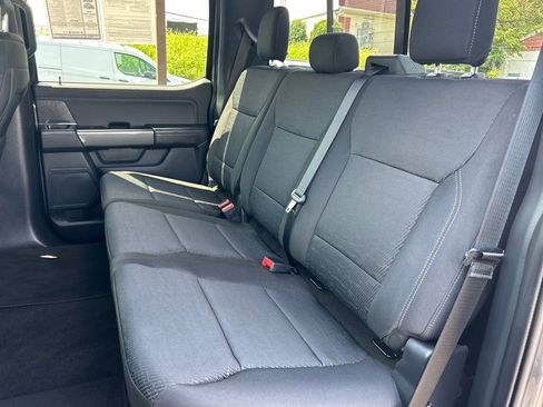 Used 2022 Ford F150 XLT w/ Equipment Group 302A High image 9