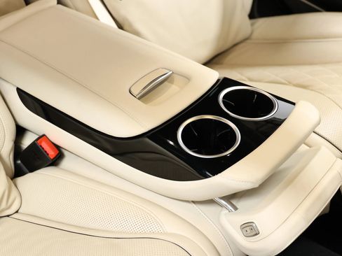 Used 2018 Mercedes-Benz Maybach S 560 4MATIC image 68