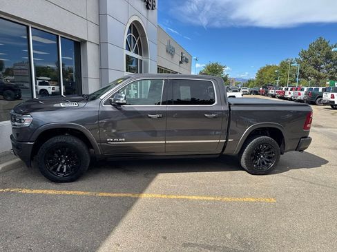 Used 2019 RAM 1500 Limited AWD/4WD image 2