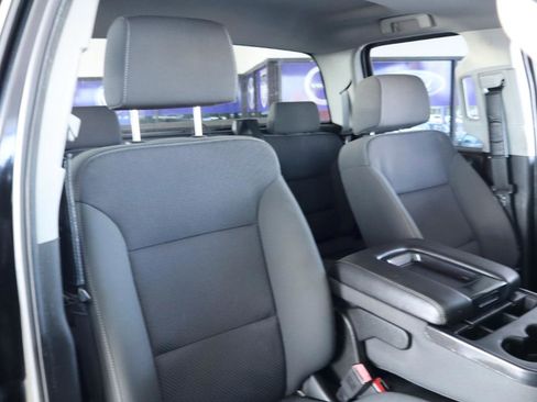 Used 2018 Chevrolet Silverado 1500 LT RWD image 35