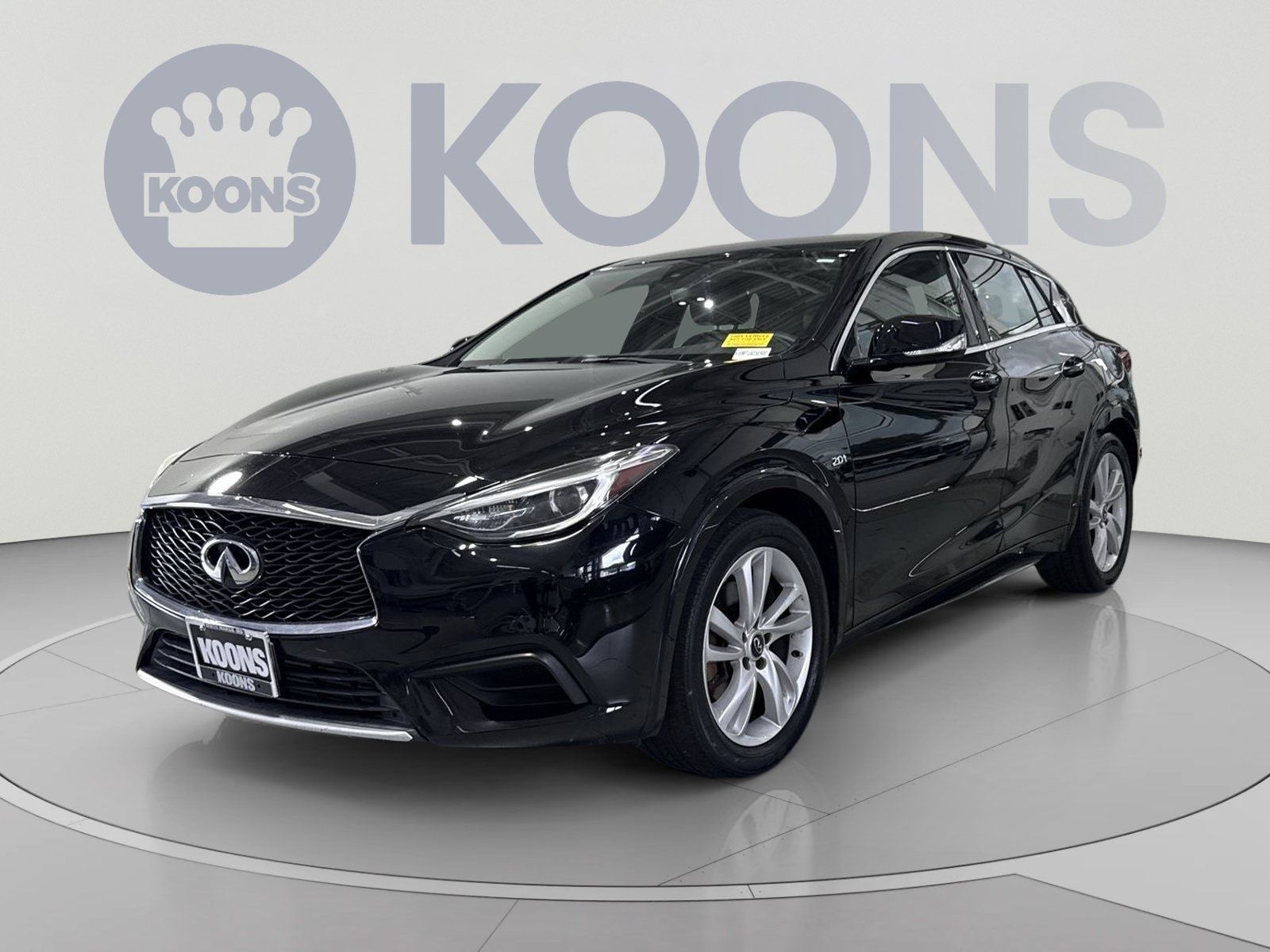 Used 2018 INFINITI QX30 FWD image 5