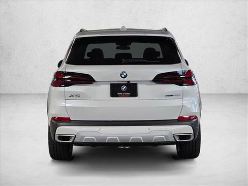 Used 2026 BMW X5 sDrive40i w/ Parking Assistance Package image 6