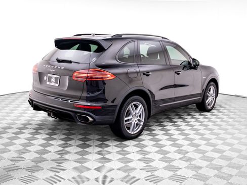 Used 2015 Porsche Cayenne Diesel AWD/4WD image 8