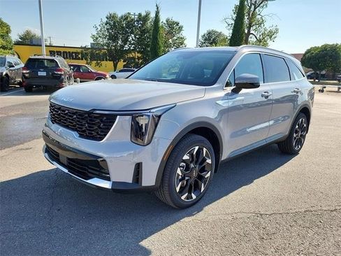 New 2026 Kia Sorento EX image 9