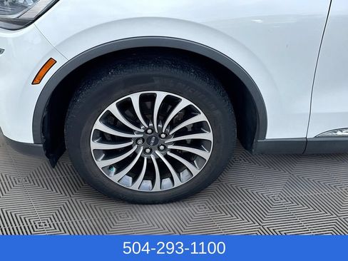 Used 2022 Lincoln Aviator Reserve w/ Elements Package Plus RWD image 33