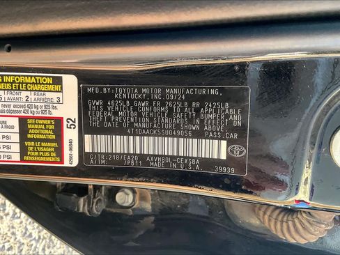 Used 2025 Toyota Camry SE FWD image 34