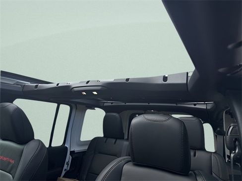 New 2026 Jeep Wrangler Unlimited Rubicon image 30