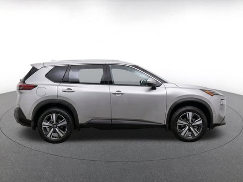 Used 2026 Nissan Rogue SL AWD/4WD image 14