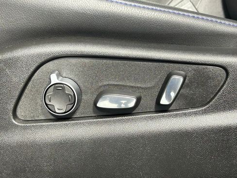 Used 2024 Cadillac XT4 Sport w/ Cold Weather Package image 36