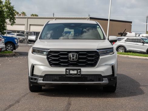 Used 2024 Honda Pilot EX-L image 2