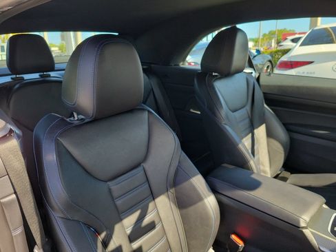Used 2022 BMW M440i Convertible w/ Premium Package RWD image 24