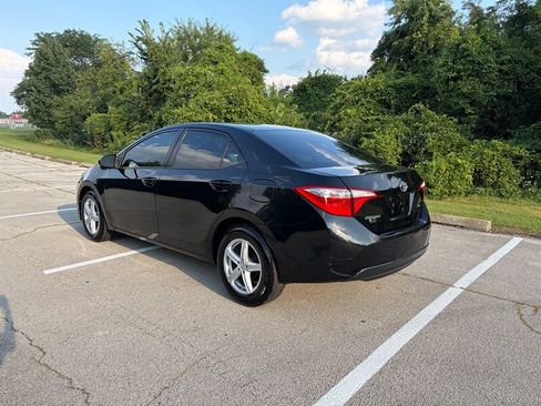 Used 2016 Toyota Corolla LE FWD image 6