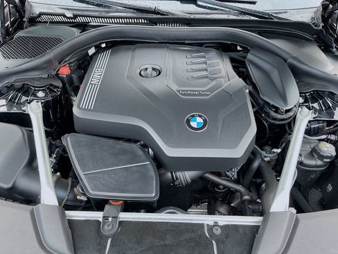 Used 2023 BMW 530i w/ M Sport Package RWD image 31