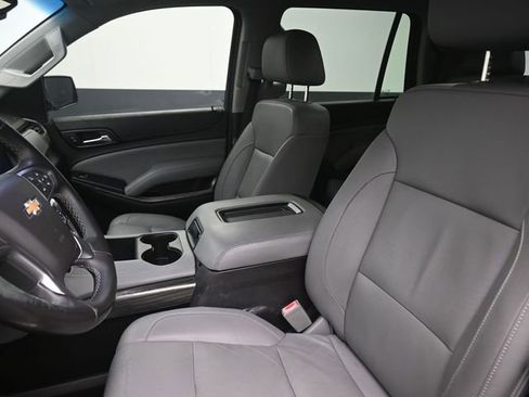 Used 2017 Chevrolet Tahoe LT image 31