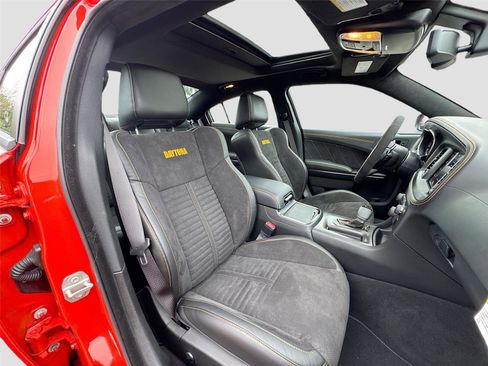 Used 2023 Dodge Charger SRT Hellcat image 28