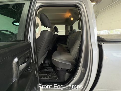 Used 2021 RAM 1500 Express w/ Wheel & Sound Group AWD/4WD image 19