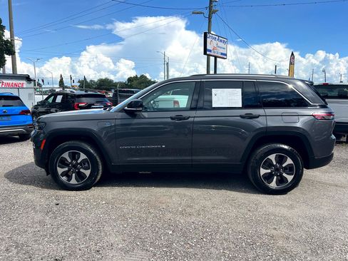 Used 2024 Jeep Grand Cherokee Limited 4xe image 6