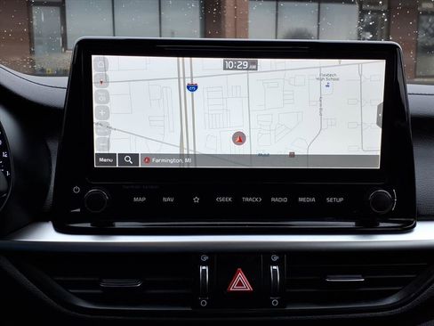 Used 2023 Kia Forte GT w/ GT2 Package image 16