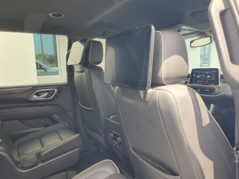 Used 2021 Chevrolet Tahoe Premier RWD image 32