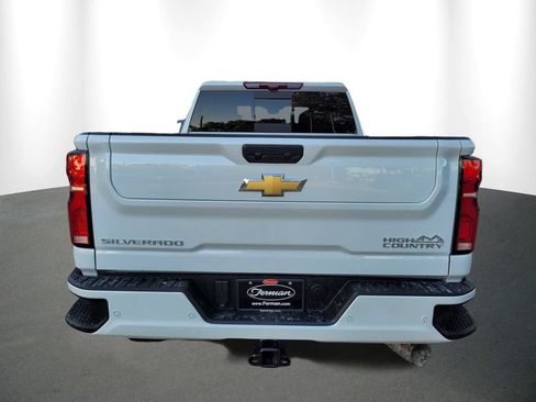 New 2026 Chevrolet Silverado 2500 High Country w/ Technology Package AWD/4WD image 7
