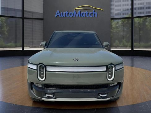 Used 2022 Rivian R1T Launch Edition image 2