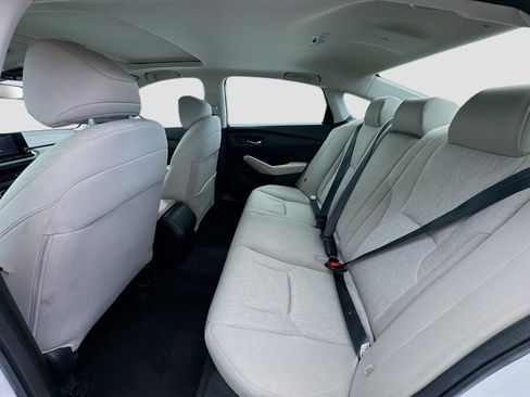 Used 2023 Honda Accord EX image 16