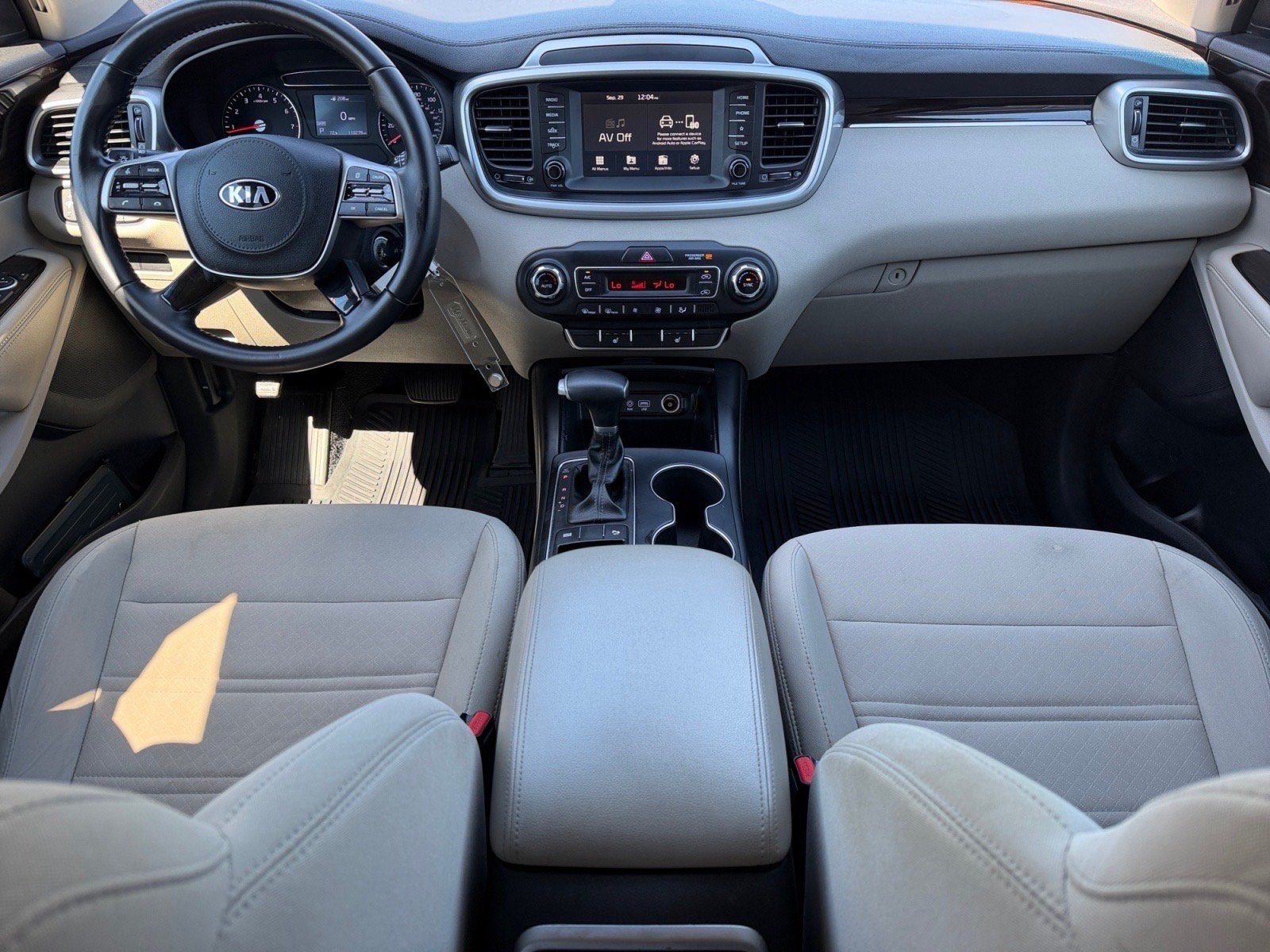 Used 2020 Kia Sorento LX w/ LX I4 Convenience Package FWD image 18