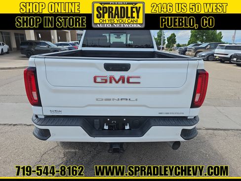 Used 2021 GMC Sierra 2500 Denali w/ Denali Ultimate Package AWD/4WD image 4