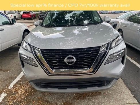 Certified 2023 Nissan Rogue SV w/ SV Premium B Package FWD image 5