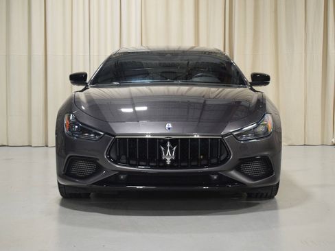 Used 2023 Maserati Ghibli Modena Q4 AWD/4WD image 9