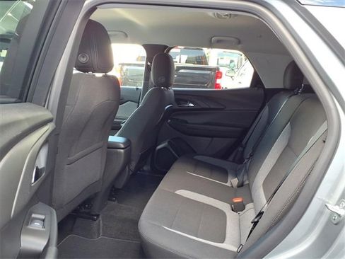 Used 2025 Chevrolet TrailBlazer LT w/ LT Cold Weather Package image 16