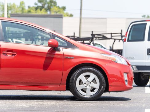 Used 2010 Toyota Prius Two FWD image 7