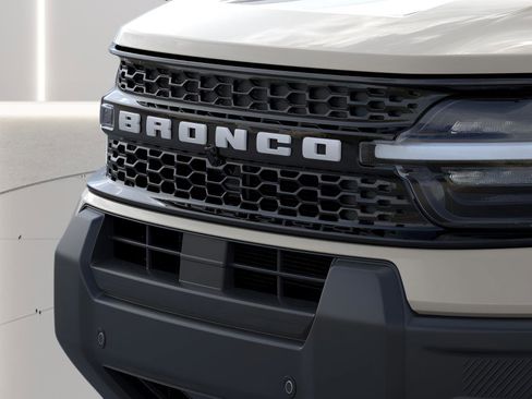New 2025 Ford Bronco Sport Outer Banks w/ Outer Banks Tech Package+ image 19