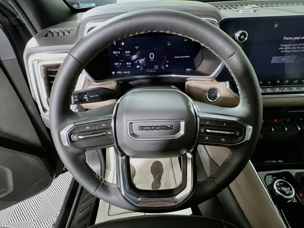 New 2026 GMC Canyon Denali AWD/4WD image 10