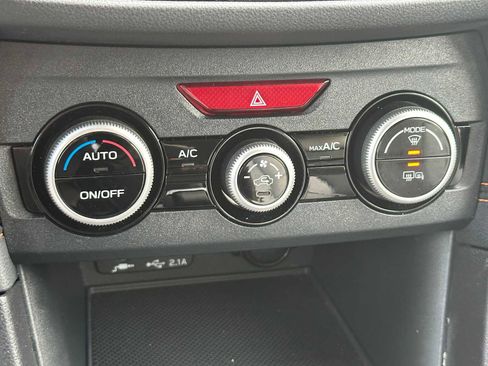 Used 2022 Subaru Crosstrek 2.5i Limited image 27