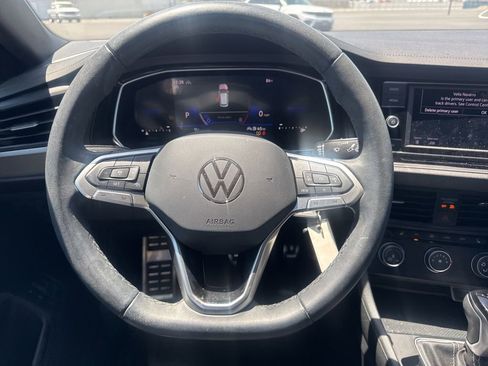 Used 2024 Volkswagen Jetta Sport FWD image 13