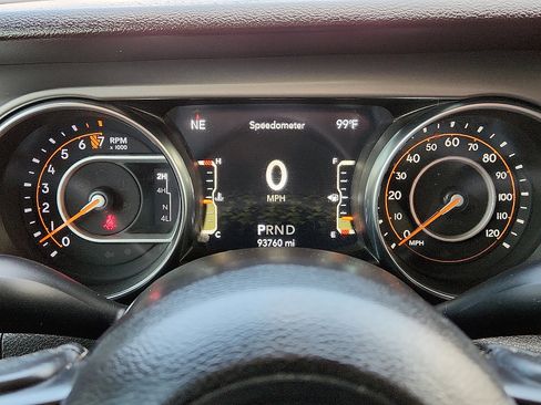 Used 2021 Jeep Gladiator Sport AWD/4WD image 18