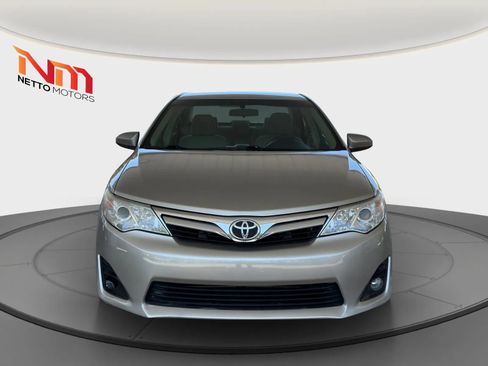 Used 2014 Toyota Camry LE FWD image 10