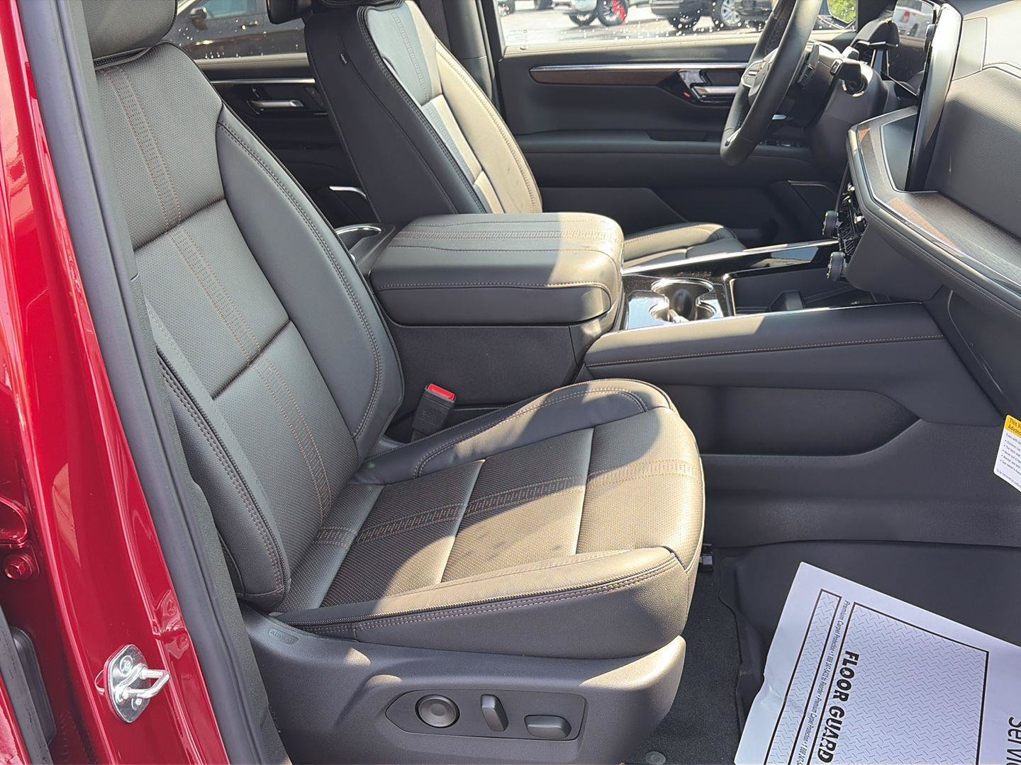 New 2026 Chevrolet Tahoe High Country AWD/4WD image 25