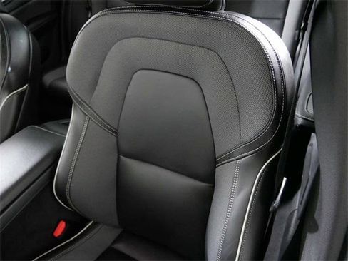 Used 2024 Volvo S60 B5 Plus image 20