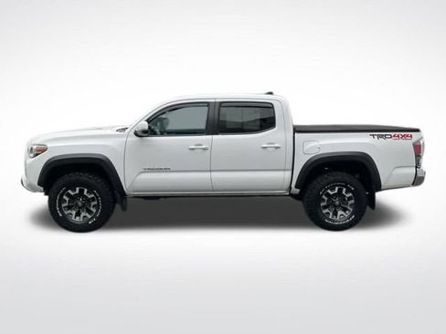 Used 2020 Toyota Tacoma TRD Off-Road image 4