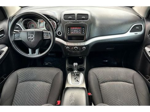 Used 2015 Dodge Journey American Value Package w/ Flexible Seating Group image 15