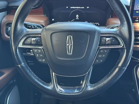 Used 2022 Lincoln Nautilus Reserve w/ Equipment Group 202A AWD/4WD image 11