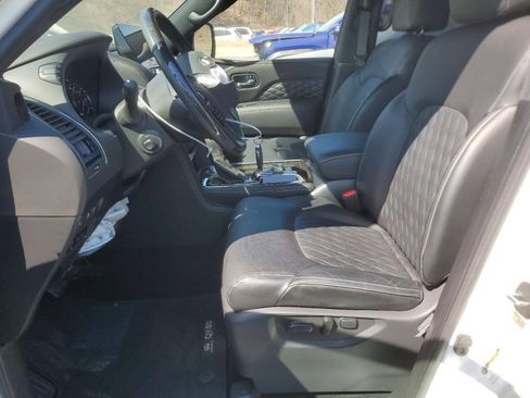 Used 2023 INFINITI QX80 Sensory w/ Cargo Package image 6