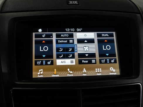 Used 2019 Lincoln MKT AWD image 27